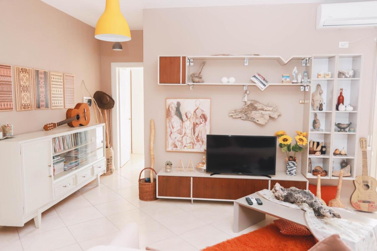 Large Apartment Near The Seaside Boulevard Lungomare Vlorë Eksteriør bilde